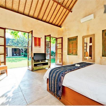Rumi Villas Seminyak Szoba fotó